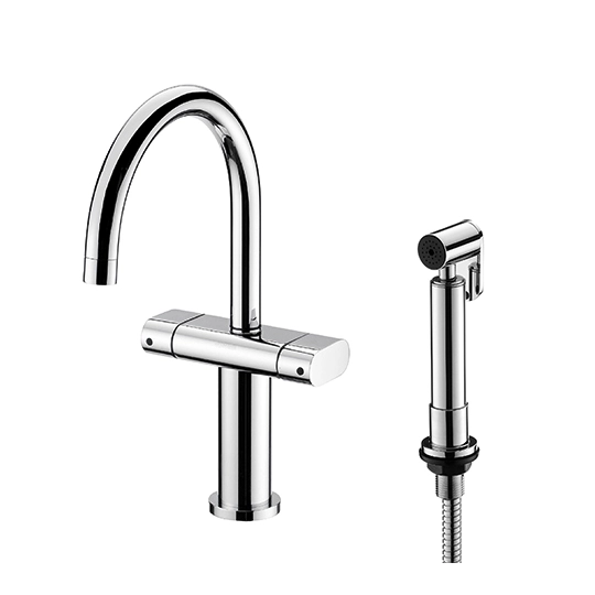 Kitchen Faucet W/Sprayer